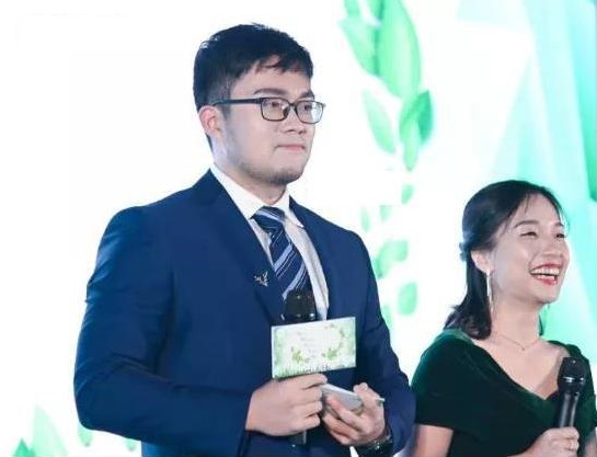 清晖校友专访Forrest